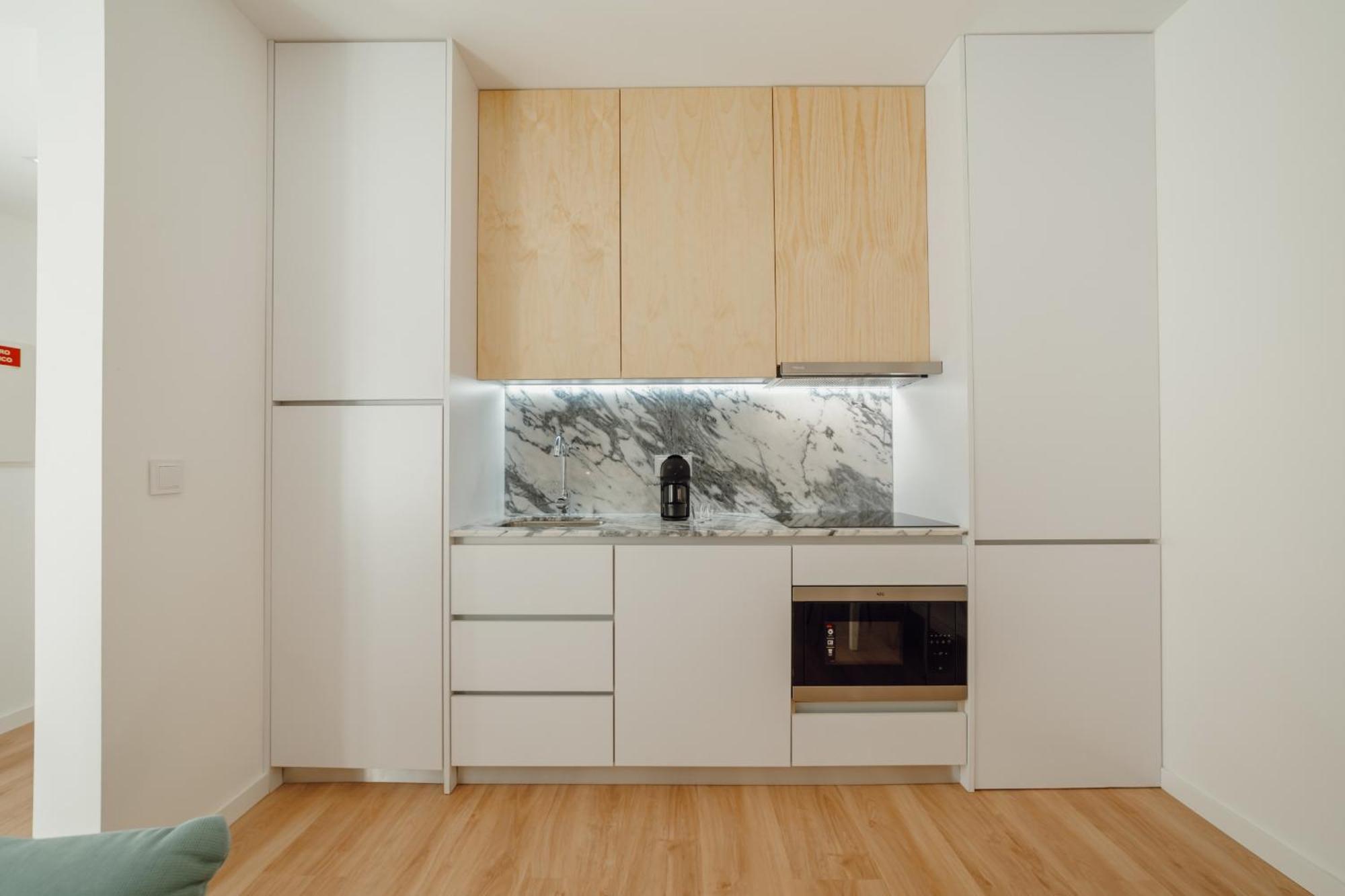 Courtyard Oporto Design Apartments By Vacationy Bagian luar foto